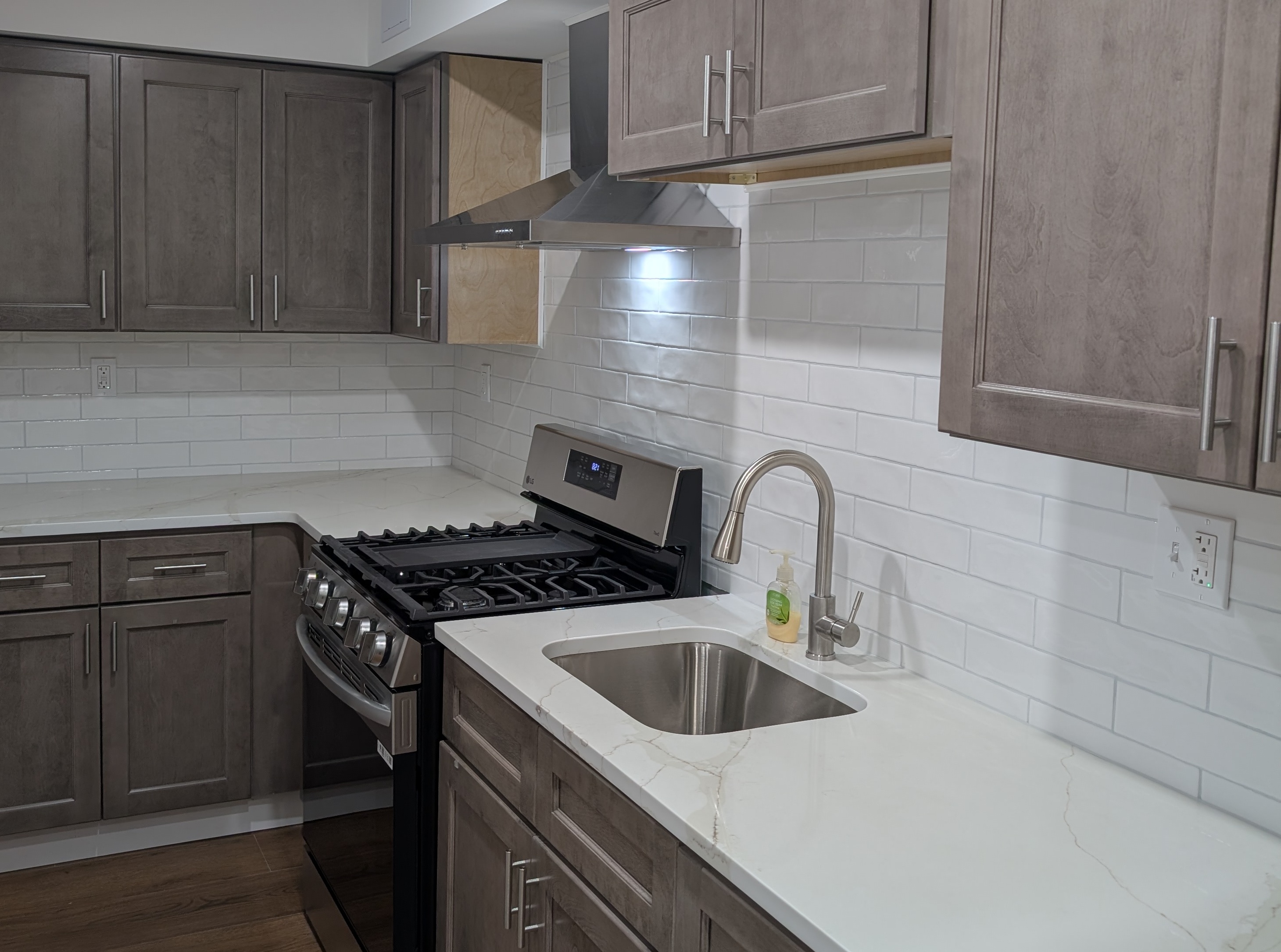 Kitchen Update project after photo